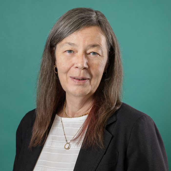 Donna Bald — Legal Secretary — Garden Stirling Burnet
